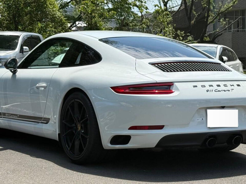 2019 Porsche 911 Carrera T PDK (Rare Find)