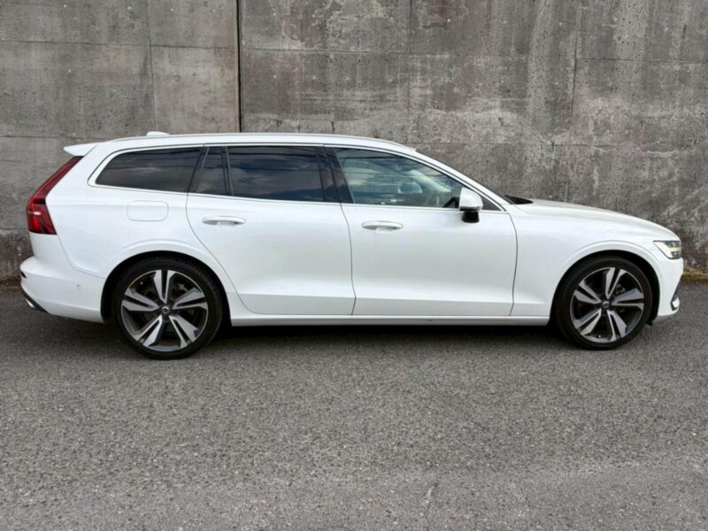 2019 Volvo V60 T5 Inscription