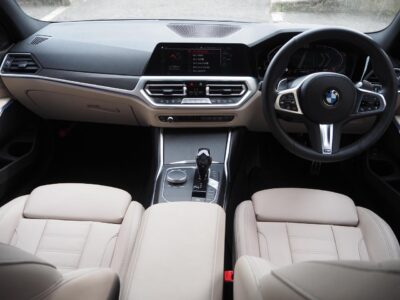 2019 BMW 330i Touring M Sport