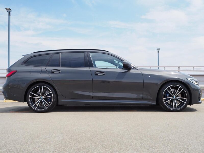 2019 BMW 330i Touring M Sport