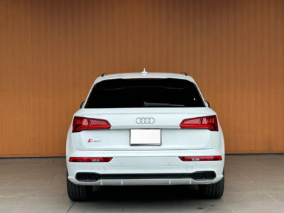 2020 AUDI SQ5