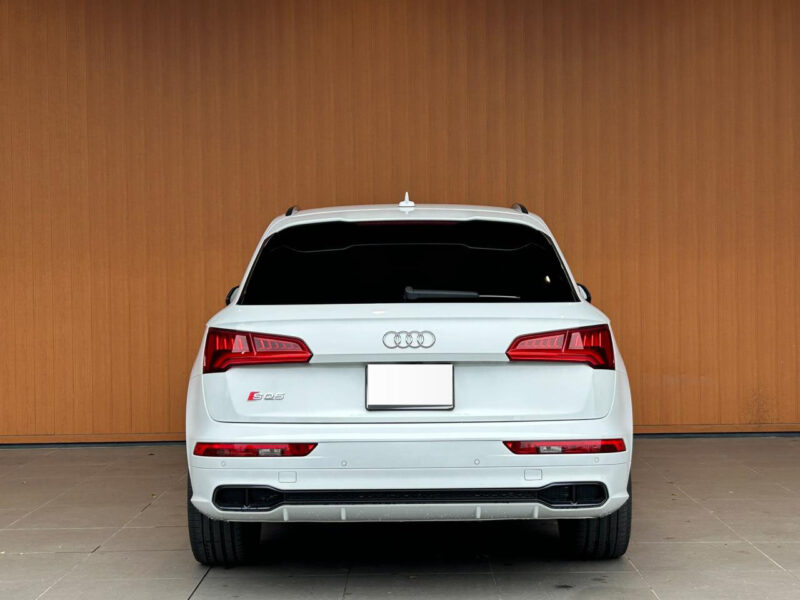 2020 AUDI SQ5