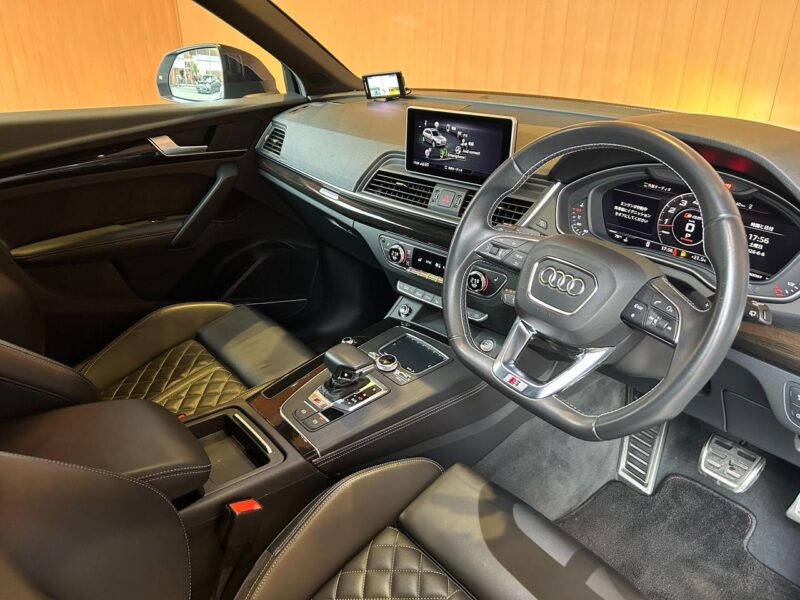 2020 AUDI SQ5