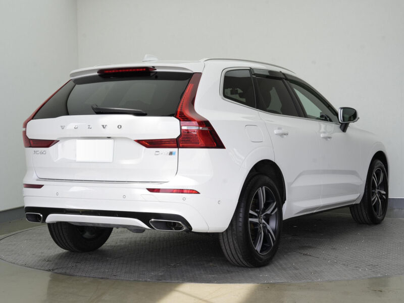 2019 VOLVO XC60 D4 AWD R-Design