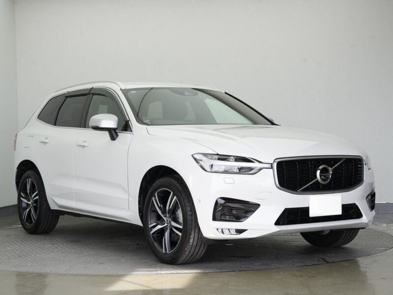 2019 VOLVO XC60 D4 AWD R-Design