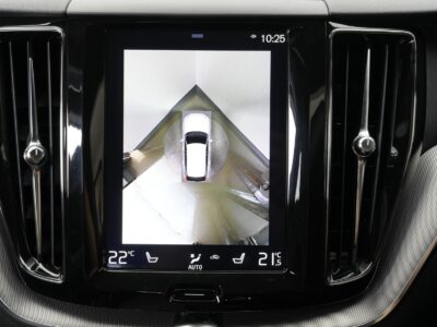 2019 VOLVO XC60 D4 AWD R-Design
