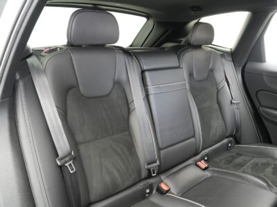 2019 VOLVO XC60 D4 AWD R-Design