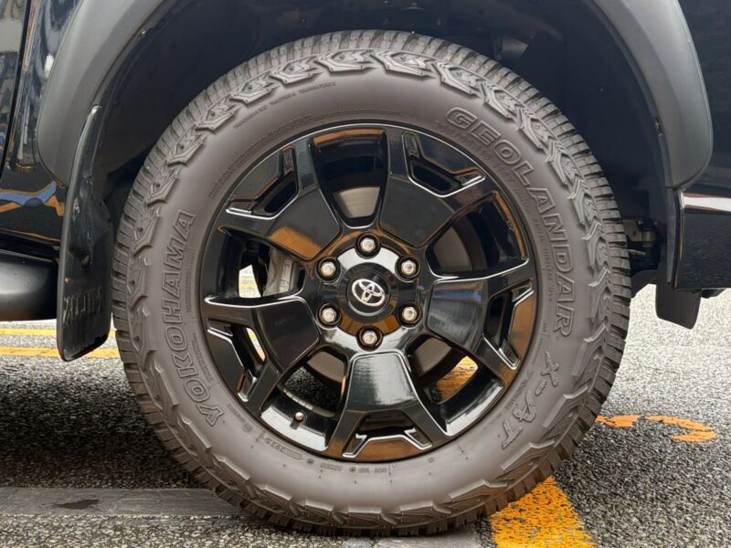 2019 Toyota Hilux Z Black Rally Edition (GUN125)