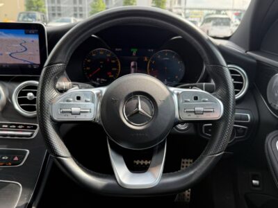 2019 Mercedes Benz C200 Avantgarde AMG Line (Exclusive Leather Pkg)