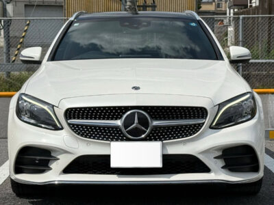 2019 Mercedes Benz C200 Avantgarde AMG Line (Exclusive Leather Pkg)