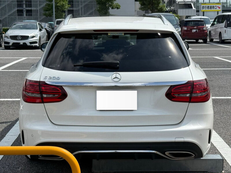 2019 Mercedes Benz C200 Avantgarde AMG Line (Exclusive Leather Pkg)