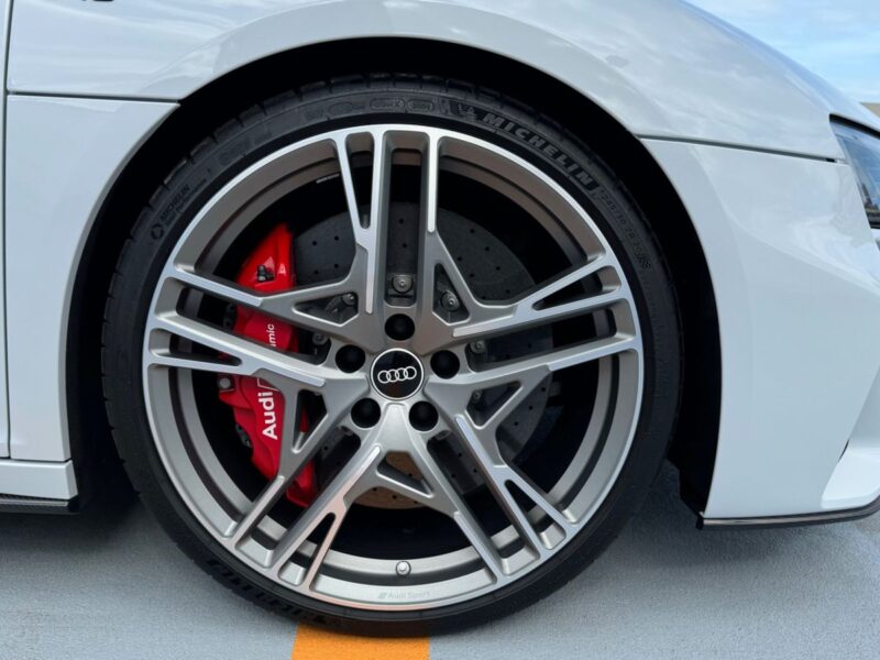 2022 AUDI R8 Coupe V10 Performance 5.2FSI Quattro