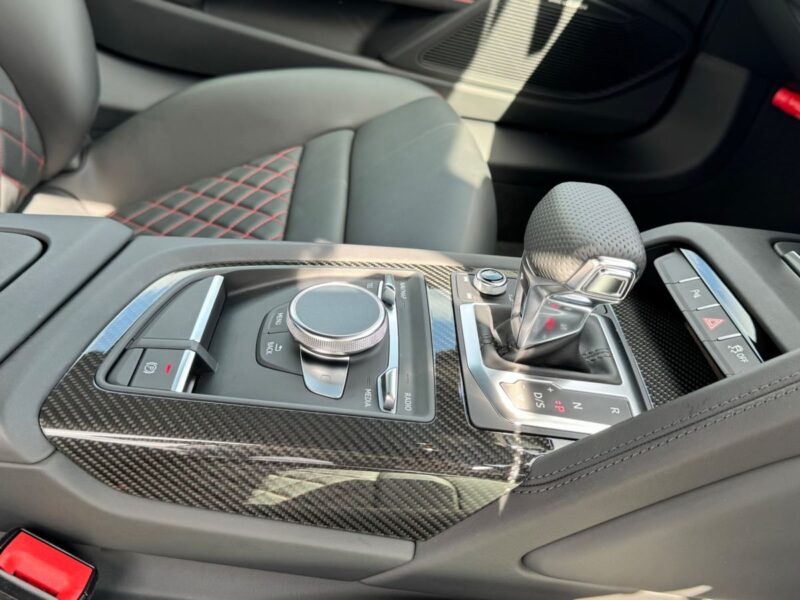 2022 AUDI R8 Coupe V10 Performance 5.2FSI Quattro