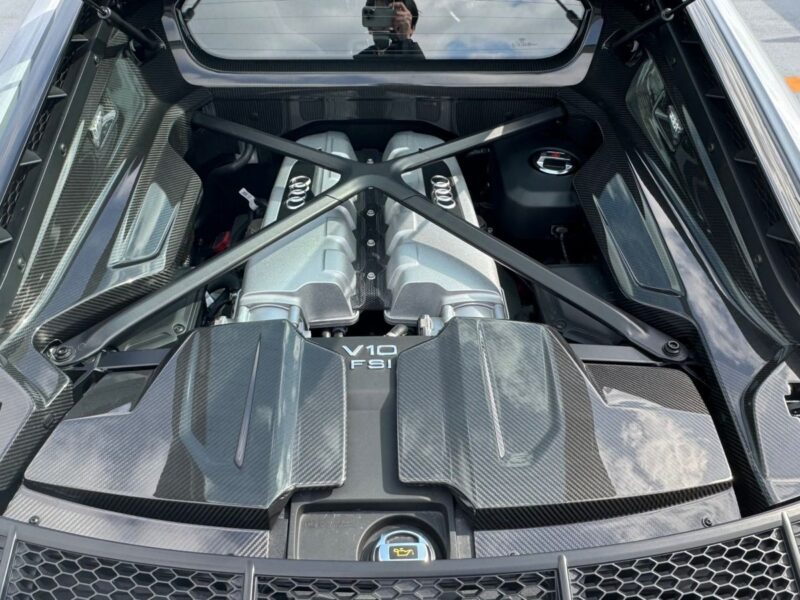 2022 AUDI R8 Coupe V10 Performance 5.2FSI Quattro