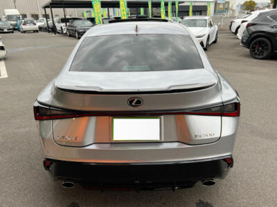 2021 LEXUS IS300