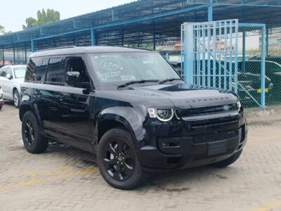 2022 Land Rover Defender 110S D300