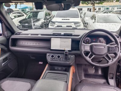 2022 Land Rover Defender 110S D300