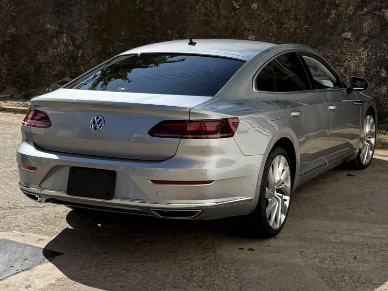 2019 Volkswagen Arteon 2.0 TSI 4Motion Elegance - Dynaudio
