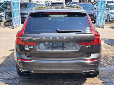 2019 Volvo XC60 T5 AWD Inscription