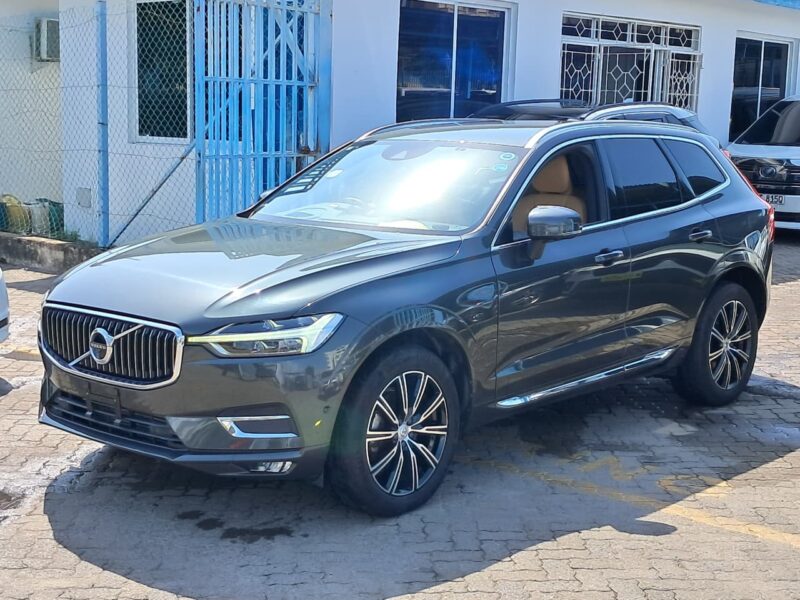 2019 Volvo XC60 T5 AWD Inscription
