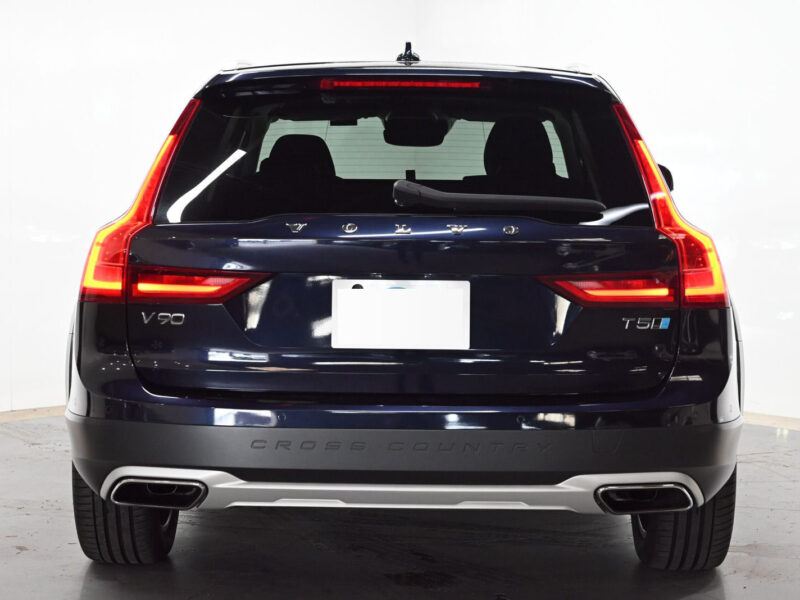 2019 Volvo V90 Cross Country T5 AWD Summum