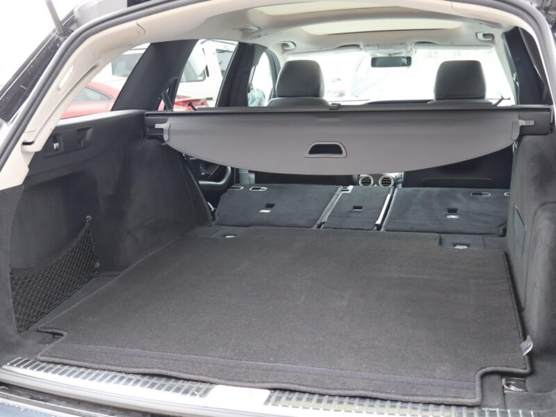2019 Mercedes Benz E220d 4Matic All-Terrain Exclusive PKG