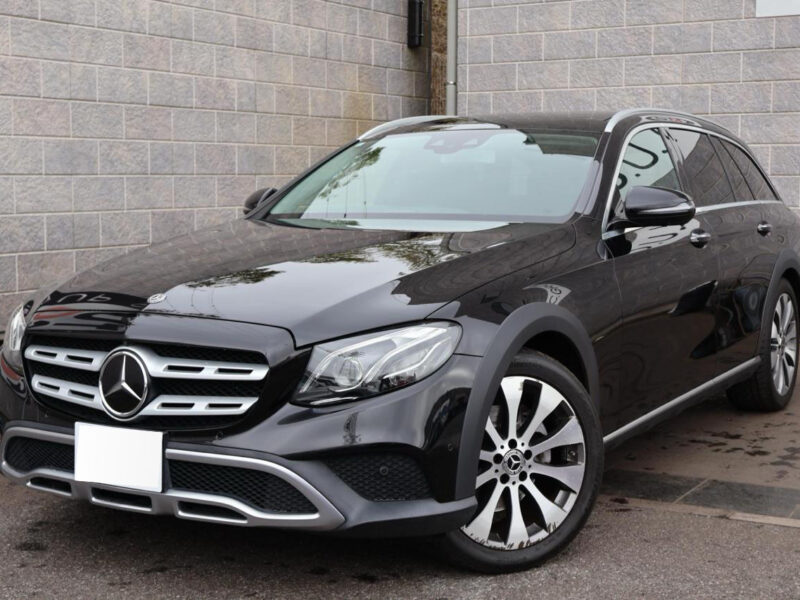2019 Mercedes Benz E220d 4Matic All-Terrain Exclusive PKG
