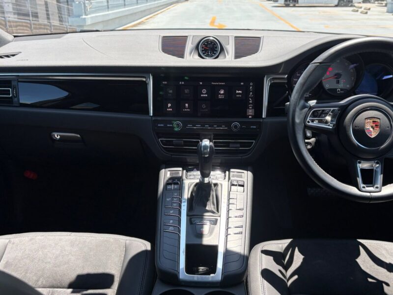 2020 Porsche Macan S