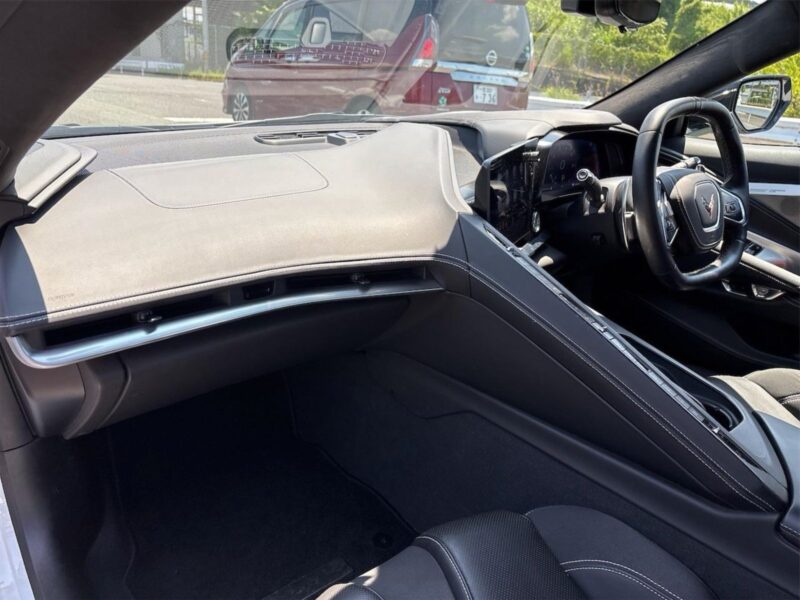 2021 Chevrolet Corvette 2LT Convertible Z51 Performance