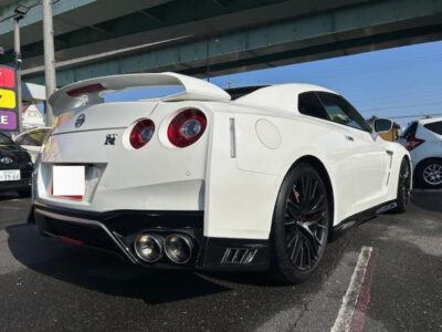 2019 Nissan GT-R Pure Edition