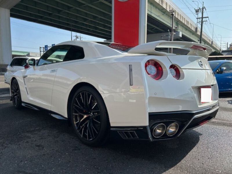 2019 Nissan GT-R Pure Edition