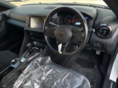 2019 Nissan GT-R Pure Edition