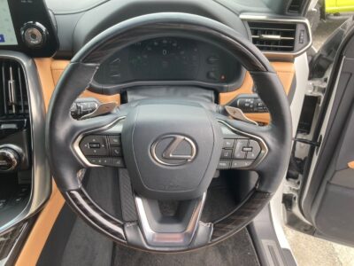2023 LEXUS LX600