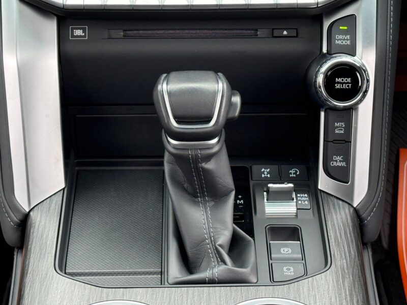 2023 Toyota Land Cruiser 300 3.5 GR Sport