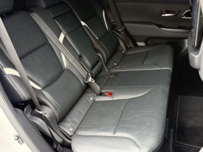 2023 Toyota Land Cruiser 300 3.5 GR Sport