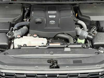 2023 Toyota Land Cruiser 300 3.5 GR Sport