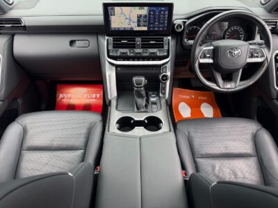 2023 Toyota Land Cruiser 300 3.5 GR Sport