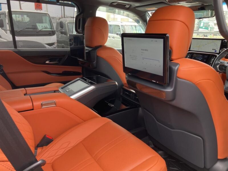 2023 LEXUS LX600 Executive