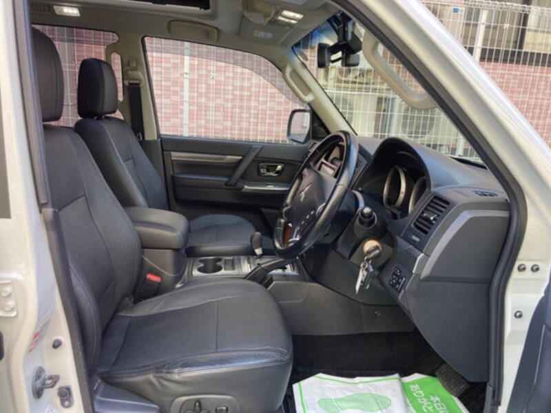 2020 Mitsubishi Pajero 3.2 Long Exceed (V98W) Final Edition