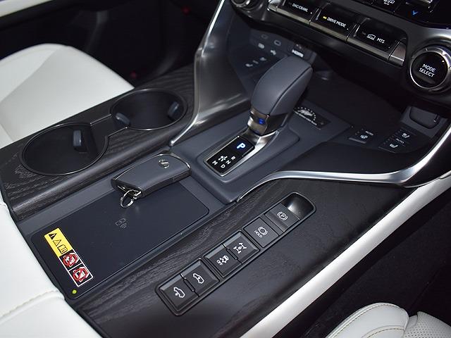 2025 LEXUS LX700h Hideki Matsuyama Edition