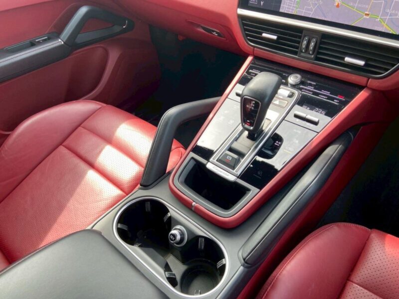 2020 Porsche Cayenne (E3K30A)