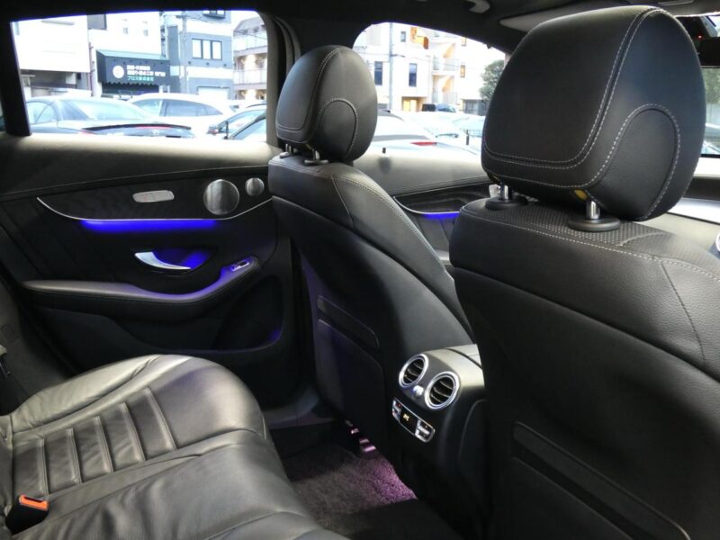2021 Mercedes Benz GLC300 4Matic Coupe AMG Line Leather Exclusive