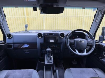 2024 Toyota Land Cruiser 70 AX (GDJ76W)