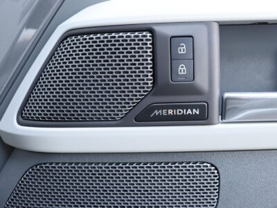 2023 Land Rover Defender 110X Dynamic Eastnor Edition 3.0L D300 (LE72WAB)