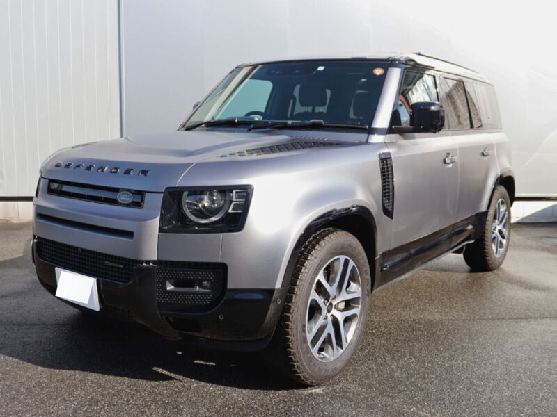 2023 Land Rover Defender 110X Dynamic Eastnor Edition 3.0L D300 (LE72WAB)