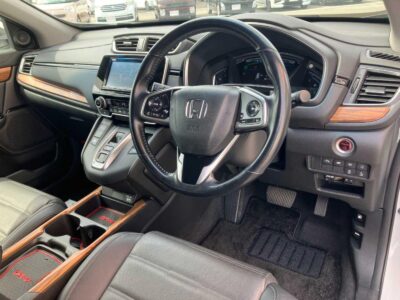 2020 Honda CR-V Hybrid e:HEV EX Masterpiece (6AA-RT6)