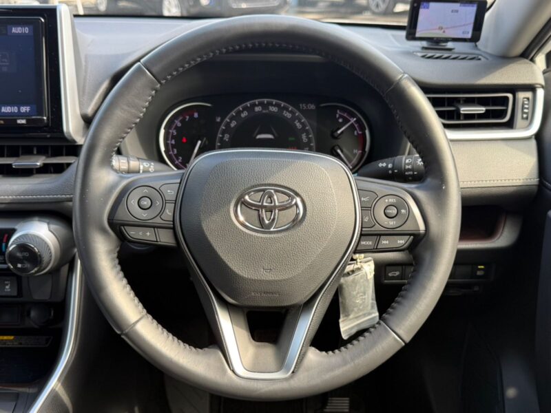 2019 Toyota Rav4 G Z Package (6BA-MXAA54)