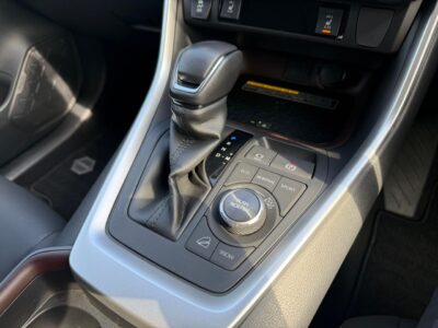 2019 Toyota Rav4 G Z Package (6BA-MXAA54)