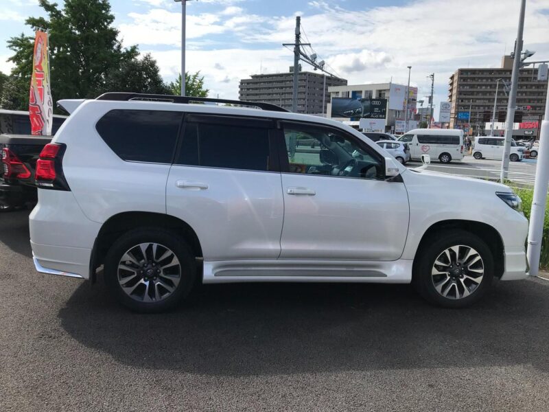 2021 Toyota Land Cruiser Prado 2.8 TZ-G (LDA-GDJ151W)