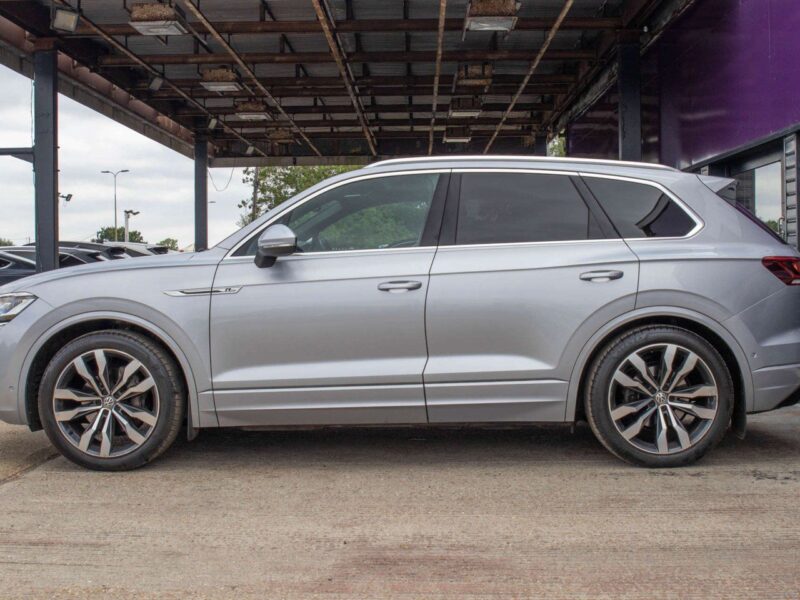 2019 Volkswagen Touareg 3.0 TDI V6 R-Line Tech Tiptronic 4Motion
